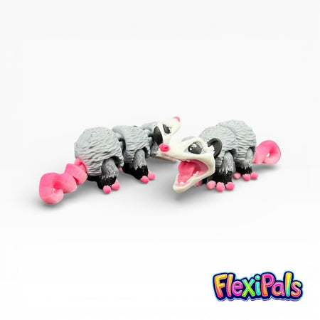 3D printed opossum with flexible body and long tail